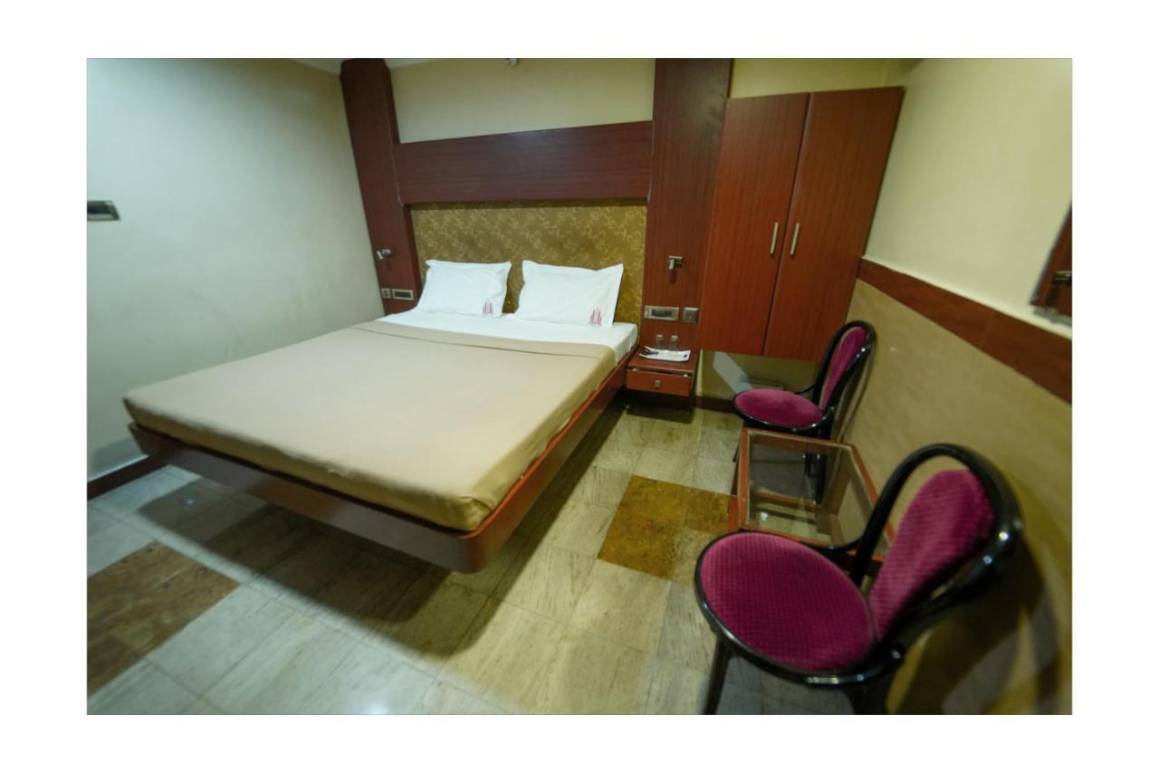 Hotel Everestparkresidency Tiruchirappalli Exterior foto