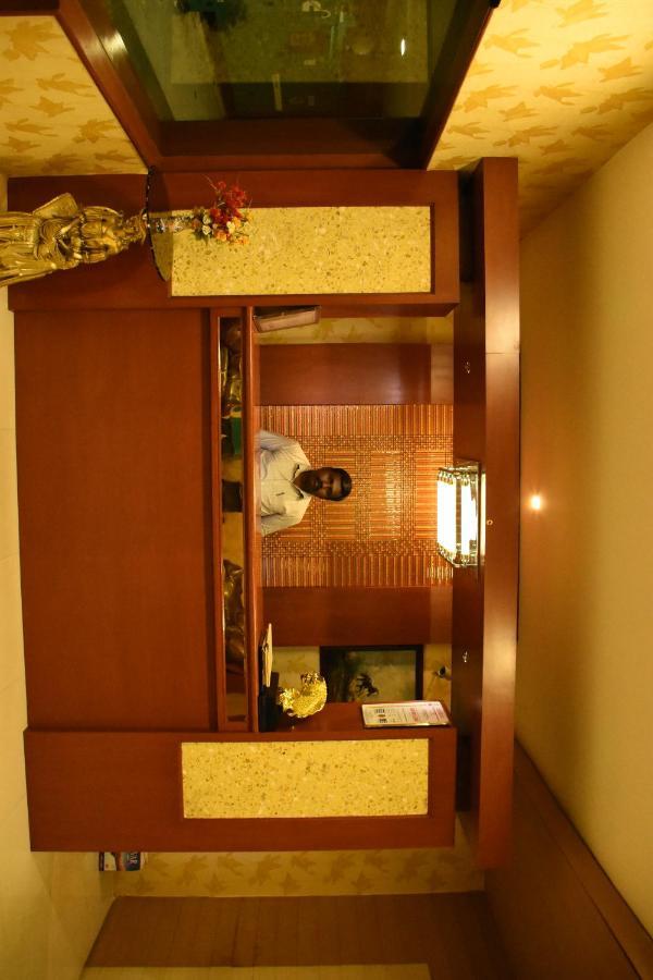 Hotel Everestparkresidency Tiruchirappalli Exterior foto